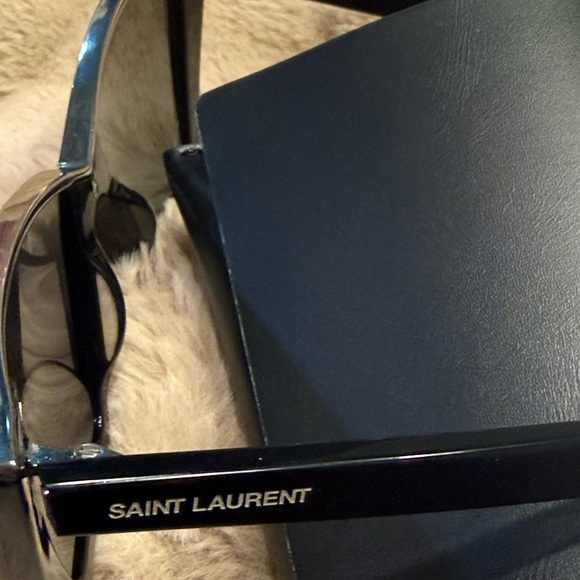 Saint Laurent NWOT Sexy Black Cat-Eye Sunglasses $495 w/ silver accents & case.